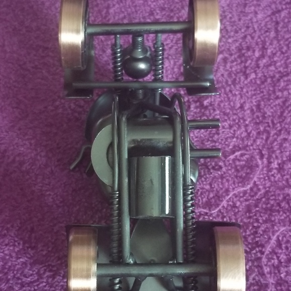 THIS ITEM HAS BEEN SOLD - Picture 8 of 8